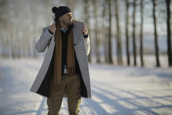 Fashionable Man Coat Winter Style Walk Backdrop Winter Landscape Snowy — Stock Photo, Image