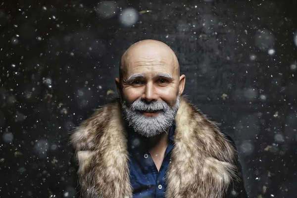 Brutal Hipster Com Cinza Barba Natal Inverno Retrato Brutal Santa — Fotografia de Stock