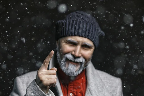 Gri Sakallı Acımasız Hipster Noel Kış Portre Acımasız Noel Baba — Stok fotoğraf