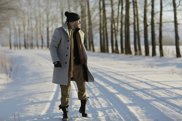 Fashionable Man Coat Winter Style Walk Backdrop Winter Landscape Snowy — Stock Photo, Image