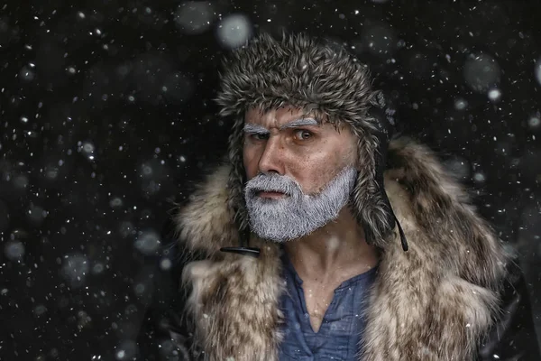 Хипстер Санта Клаус Зимний Портрет Человека Бородой Седой Бородой Усами — стоковое фото