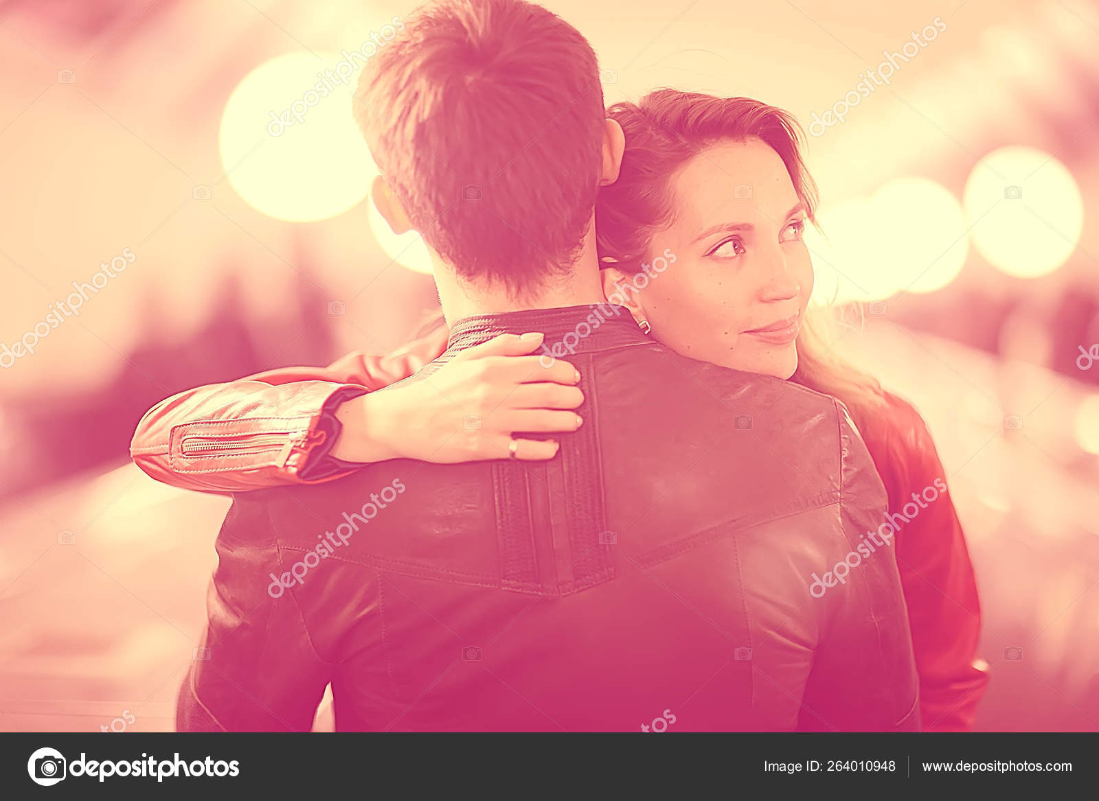 Couple Love Pink Toning Young Married Couple Walks France Paris Stock Photo by ©xload 264010948 image