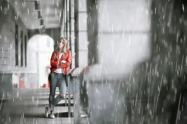 Amantes Chuva Clima Outono Com Chuva Pessoa Chuva Fora — Fotografia de Stock