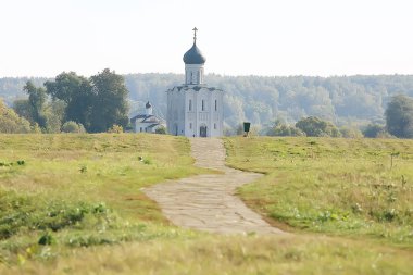 kilise yaz manzara ortodoks / yaz manzara, Rusya inanç din mimarisi