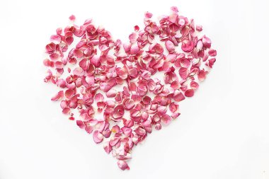 kalp gül yaprakları / pembe güller, kalp şeklinde çerçeve yaprakları, aşk konsepti