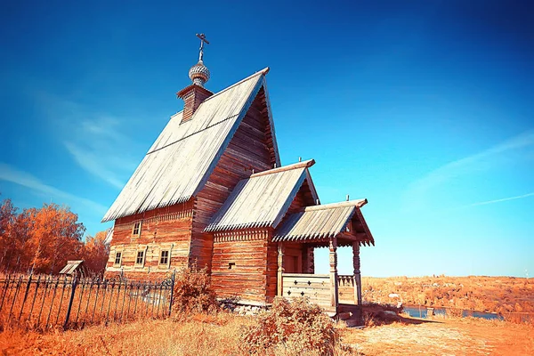 Ahşap Kilise Rusya Daki Volga Din Manzarasına Ulaşıyor — Stok fotoğraf