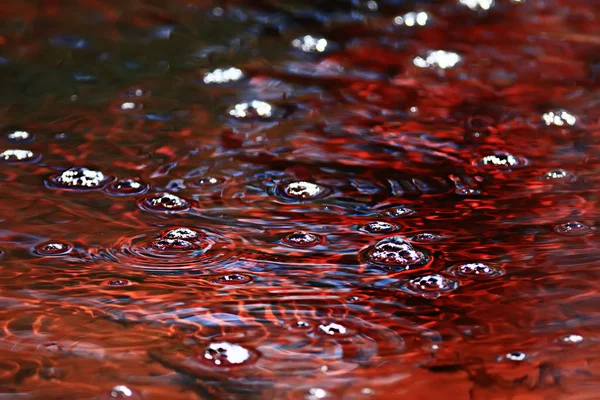 Abstracte Achtergrond Rimpelingen Water Bruin Stroom Water Textuur Bruine Kleur — Stockfoto