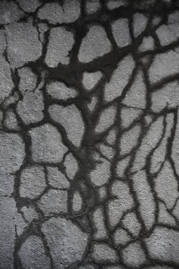 asfalt yolda çatlaklar doku / soyut arka plan çatlakları asfalt asfalt