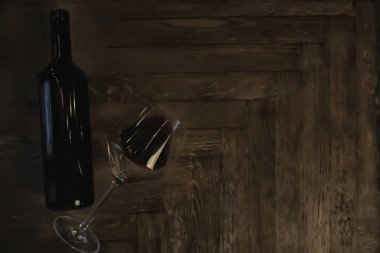 konsept alkol cam / güzel cam, şarap restoran tatma yaşlı şarap