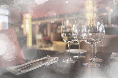 bir kafede restoran / masa, gıda sanayi catering, menü iç hizmet veren çatal ve bıçak