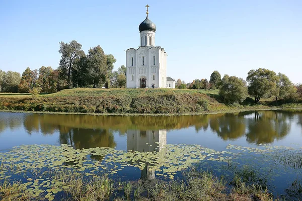 Iglesia Verano Paisaje Ortodoxo Verano Paisaje Religión Arquitectura Rusia — Foto de Stock