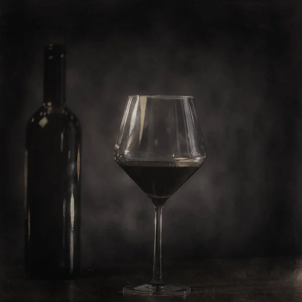 glass of red wine / vintage background, old cask wine, alcohol tasting