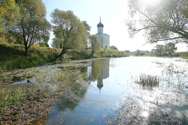 Kerk Zomer Landschap Orthodoxe Zomer Landschap Geloof Religie Architectuur Van — Stockfoto