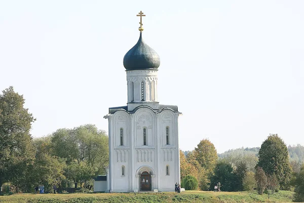 教会夏季景观正统 夏季景观 俄罗斯信仰宗教建筑 — 图库照片