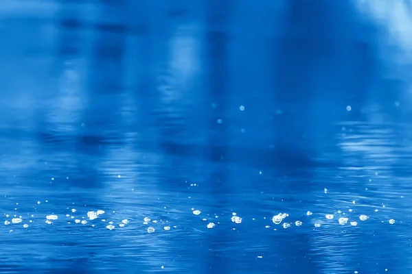 Bubbels Het Oppervlak Van Waterstroom Helder Natuurlijk Water Snelle Stroom — Stockfoto