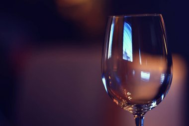 konsept alkol cam / güzel cam, şarap restoran tatma yaşlı şarap