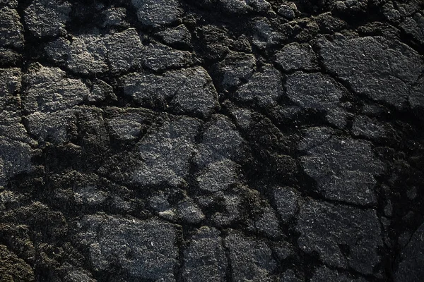 asfalt yolda çatlaklar doku / soyut arka plan çatlakları asfalt asfalt