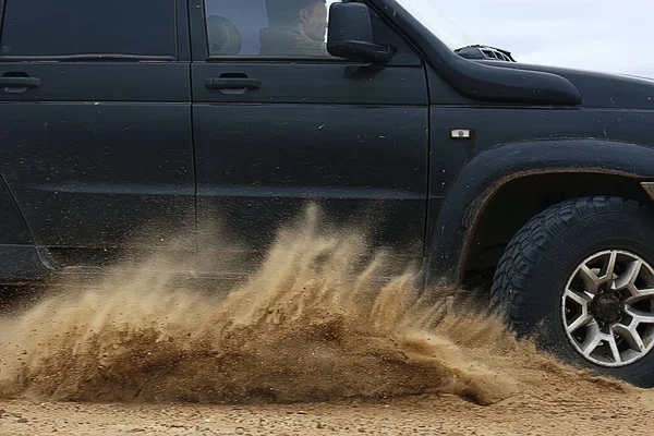 Geländewagen Der Wüste Oldtimer Geländewagen Expedition Der Wüste Sand Extrem — Stockfoto