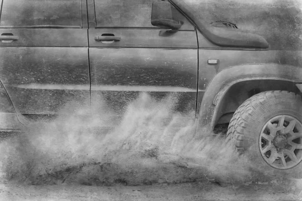Внедорожник Пустыне Старинный Вездеход Экспедиция Пустыне Песке Экстремальные Автомобили — стоковое фото