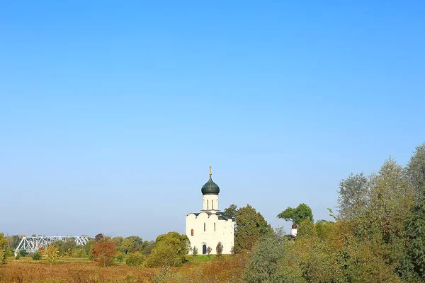 Kerk Zomer Landschap Orthodoxe Zomer Landschap Geloof Religie Architectuur Van — Stockfoto