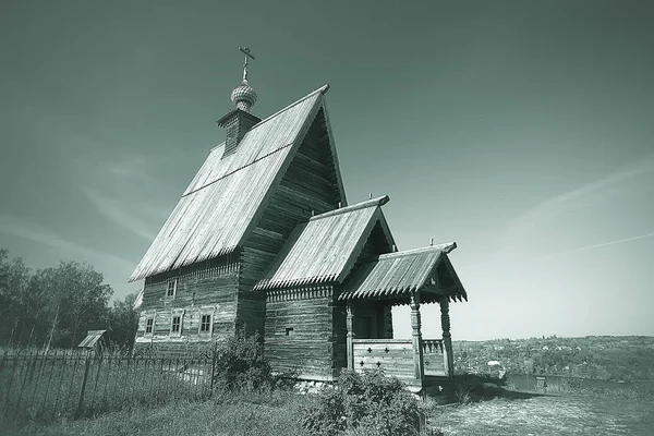 Дерев Яна Церква Волзі Релігійному Ландшафті Росії — стокове фото