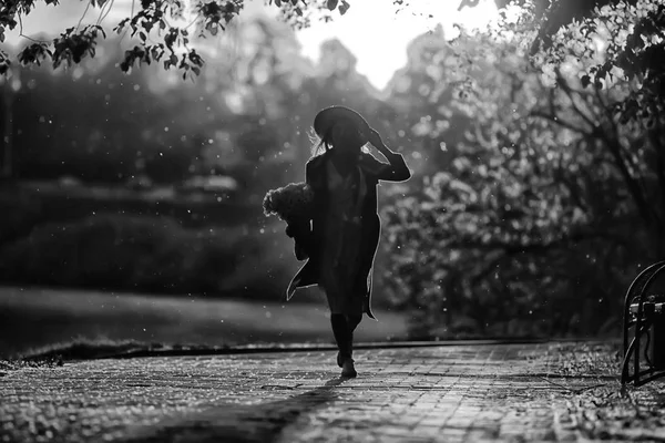 Foto Vintage Uma Menina Sépia Preto Branco Retrato Uma Bela — Fotografia de Stock