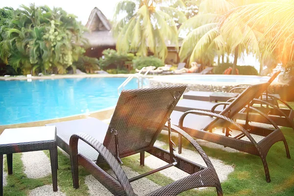 Hotel Chaise Lounges Pool Erholung Tropischen Hotel Komfortable Erholung Erholung — Stockfoto