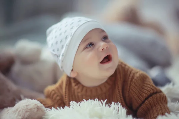 Bebê Saudável Alegre Sorrindo Retrato Uma Criança Pequena Menino Pequeno — Fotografia de Stock