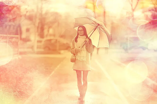 Flicka Paraply Skogslandskap Höst Visa Ung Kvinna Med Paraply City — Stockfoto