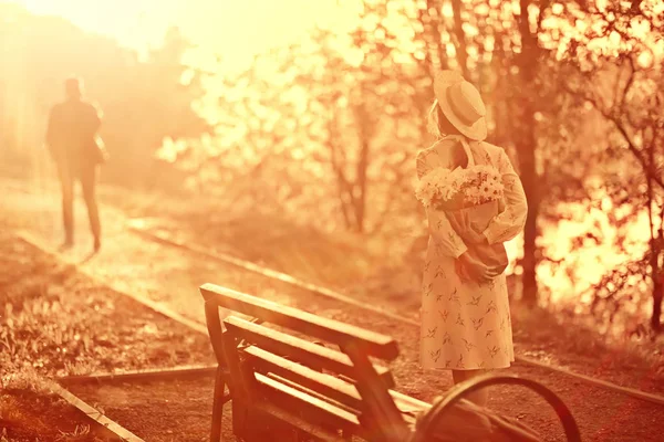 Doré Automne Fille Portrait Heureux Gratuit Jeune Fille Dans Automne — Photo