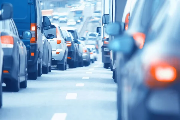 Tagsüber Stau Der Stadt Auf Der Autobahn Autos Verkehrskonzept Stadtverkehrsmetropole — Stockfoto