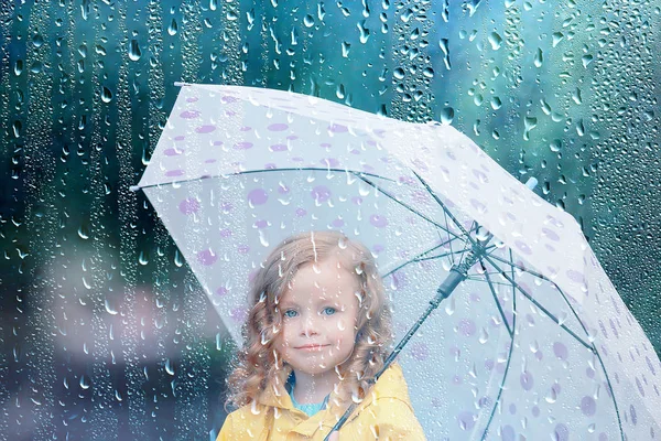 Little Girl Umbrella Small Child Rainy Autumn Walk Wet Weather — Stock Photo, Image