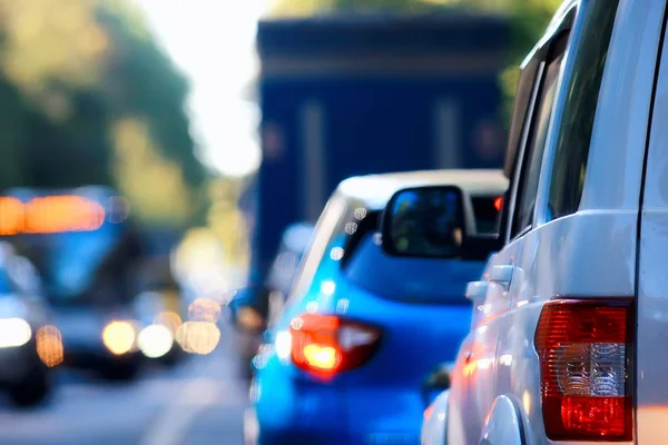 Dag Trafikera Trafikerar Stoppet Staden Motorvägen Bilar Transport Begreppet Staden — Stockfoto