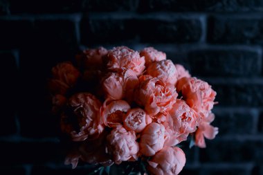 pembe şakayık buketi / konsept hediye, güzel çiçekler, evde şakayık, yaz buketi