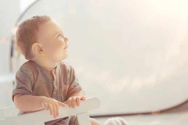 Alegre Bebé Sano Sonriendo Retrato Niño Pequeño Niño Pequeño Hijo — Foto de Stock