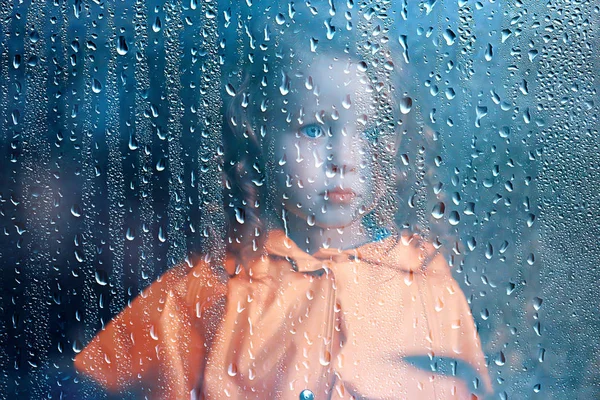 Retrato Una Niña Lluvia Retrato Otoño Niña Cae Impermeable Tiempo — Foto de Stock