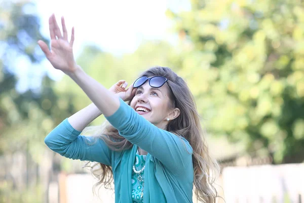 Überraschung Mädchen Mit Sonnenbrille Lebendige Bild Modell Überraschung Verführerische Junge — Stockfoto