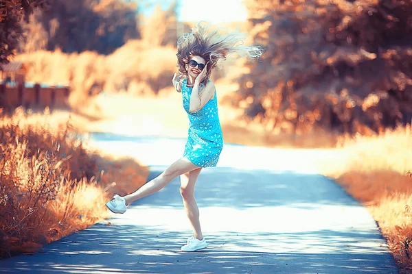 Playful Adult Young Girl Summer Swirls Jumping Cheerful Beautiful Model — Stock Photo, Image