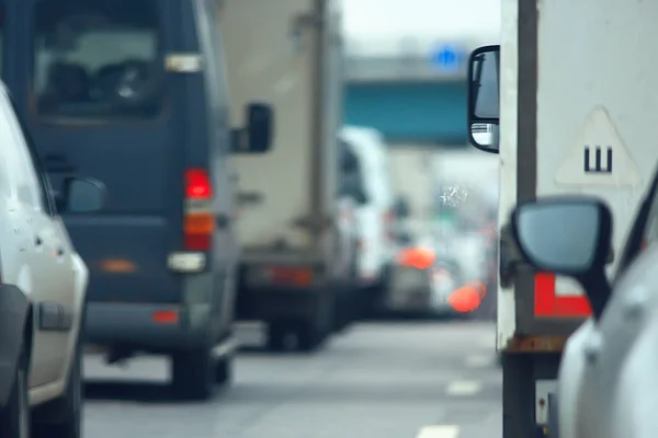 고속도로 교통의 도로에 자동차 — 스톡 사진