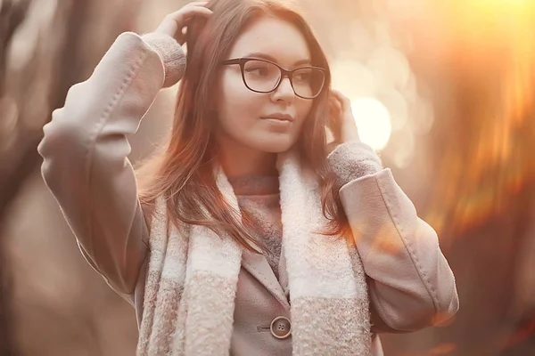 Happy Girl Autumn View Girl View Happiness Autumn Landscape — стоковое фото