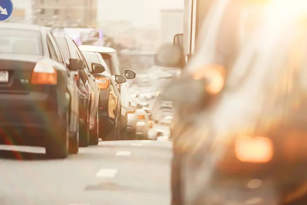 Karayolu Araba Ulaşım Kavramı Üzerinde Şehirde Gün Trafik Sıkışıklığı Şehir — Stok fotoğraf