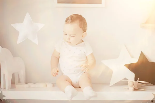 Niño Pequeño Estudio Brillante Niño Pequeño Bebé Hermoso Niño Sano — Foto de Stock