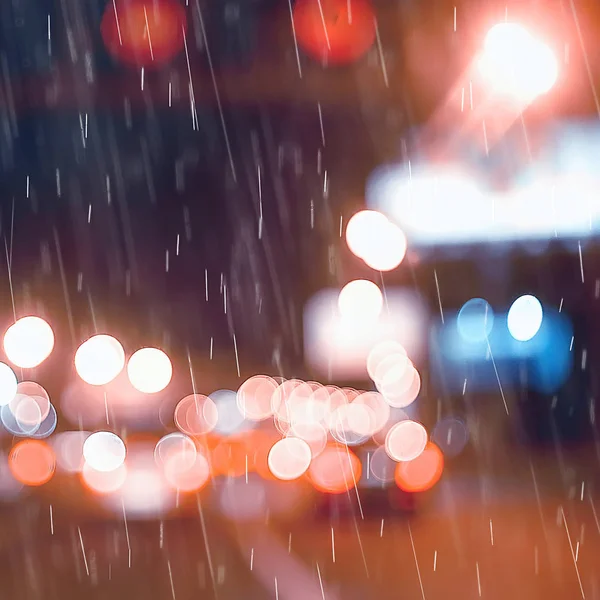 雨路堵车 抽象背景雨滴在城市的高速公路上 汽车强调秋天 — 图库照片