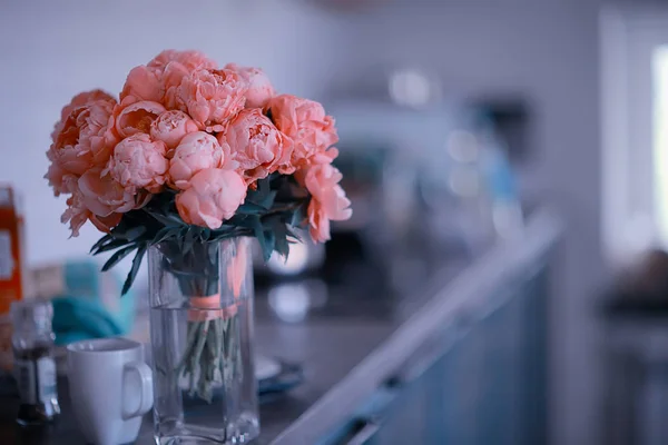 Buquê Peônias Rosa Presente Conceito Flores Bonitas Peônias Casa Buquê — Fotografia de Stock