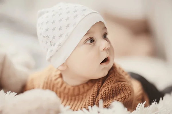 Kleinkind Hellen Atelier Kleiner Junge Säugling Schönes Gesundes Kind — Stockfoto