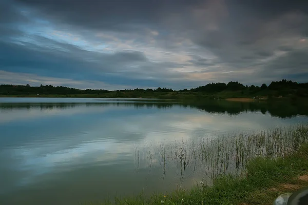 Automne Sombre Sur Lac Tristesse Stress Automne Paysage Saisonnier Nature — Photo