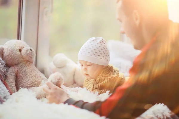 Baby Papa Zijn Schouders Familie Zorg Vaderschap Vader Zoon Familie — Stockfoto