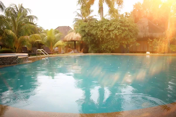 Hotel Chaise Lounges Piscina Descanso Hotel Tropical Descanso Confortável Recreação — Fotografia de Stock