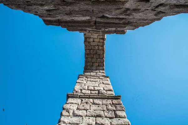 stock image Stone arch of a Roman aqueduct, in Segovia, Spain