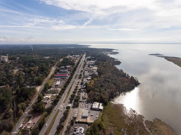Cep Bay, Alabama'nın doğu sahilinin havadan görünümü 